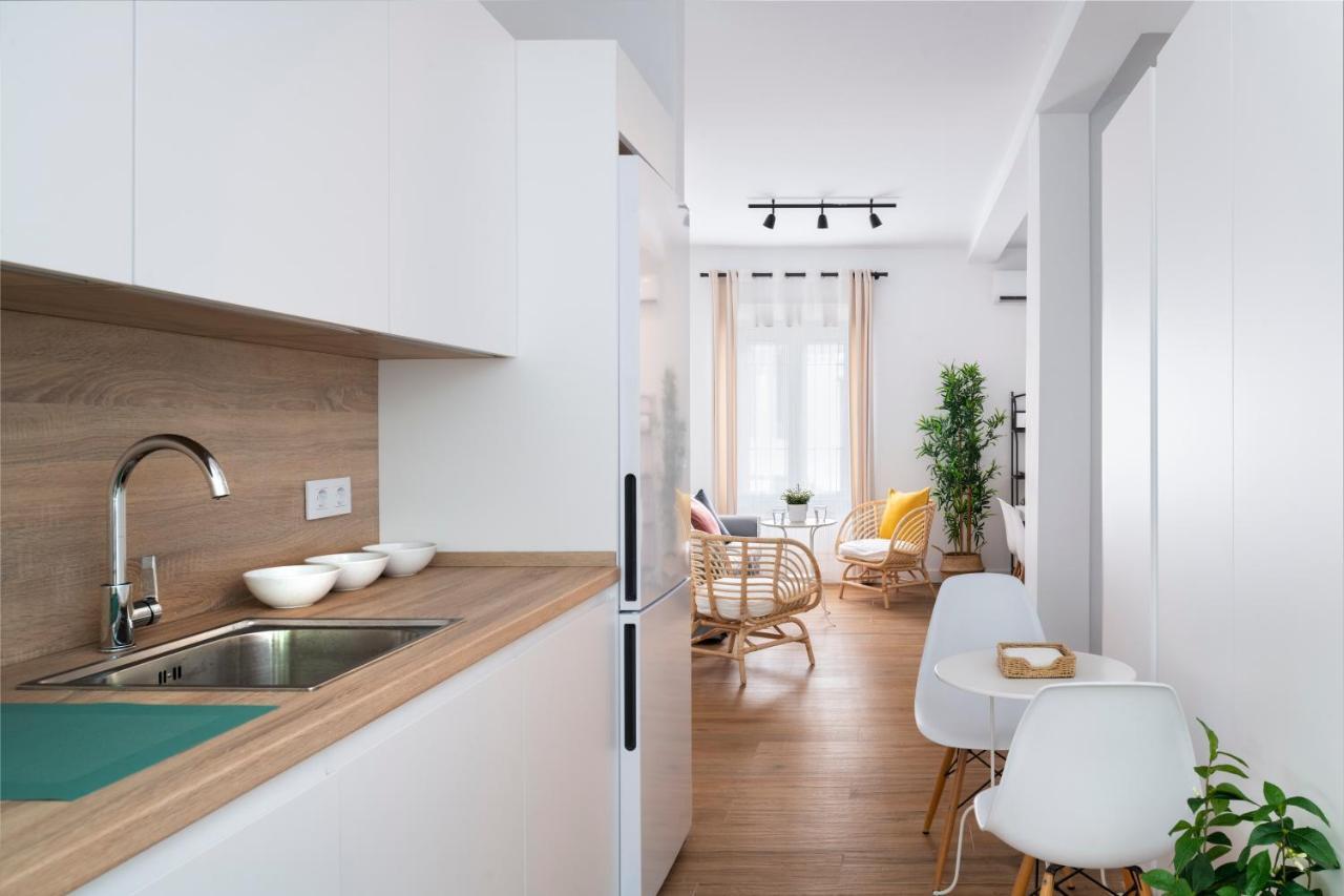 Mino Suite Apartment Севилья Экстерьер фото